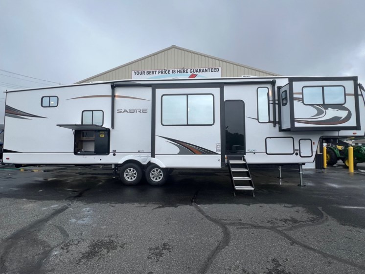 New 2024 Forest River Sabre 37FLH available in Milford, Delaware