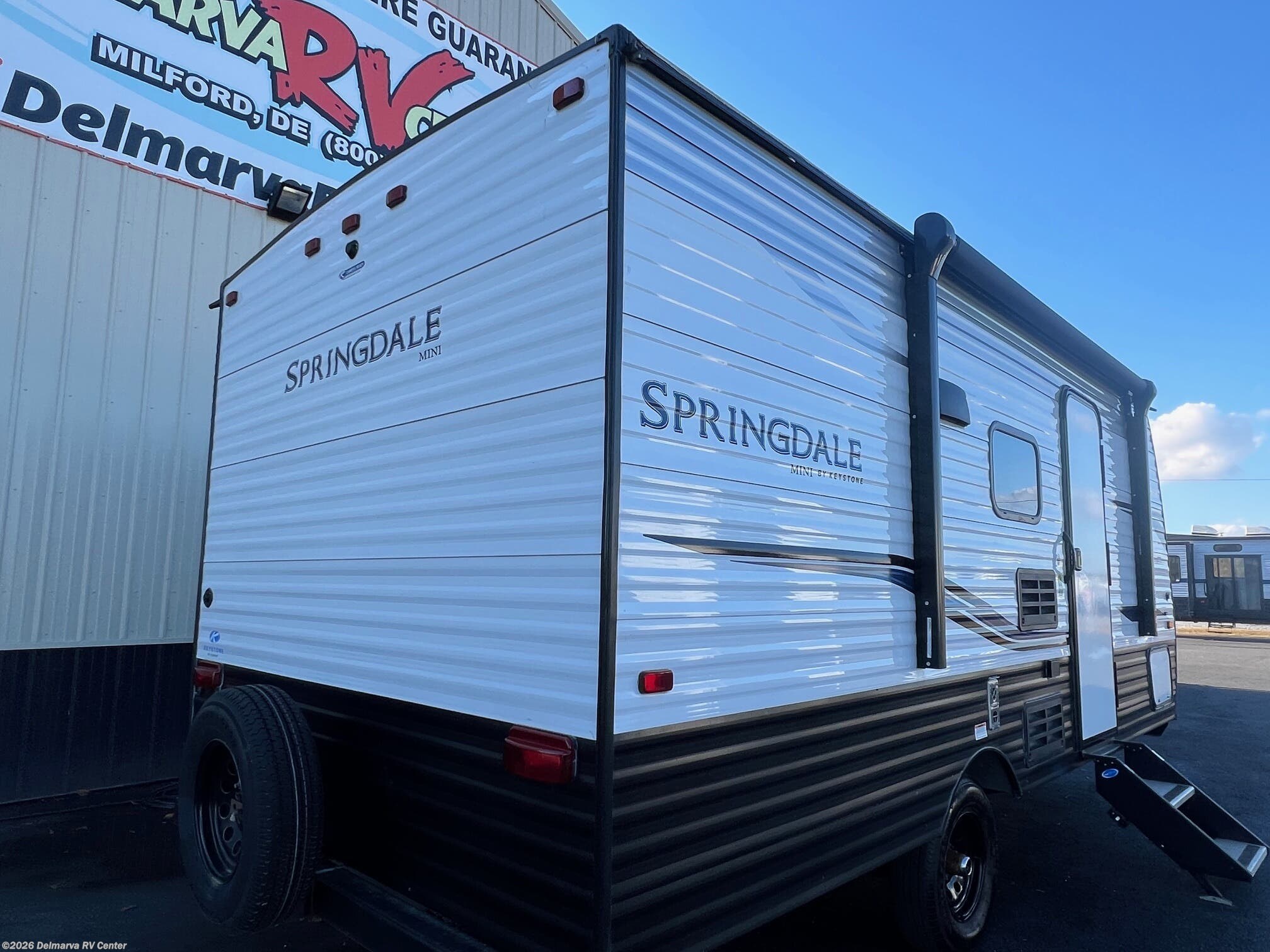 2022 Keystone Springdale Mini 1800BH #UM23754 - For Sale in Milford, DE