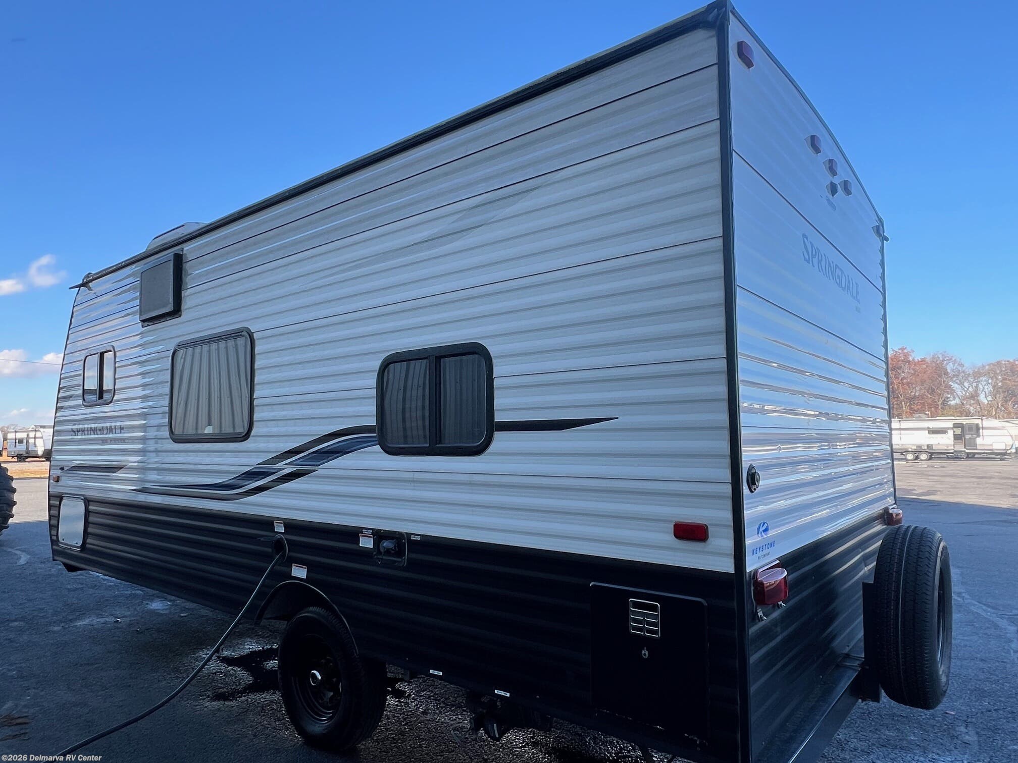 2022 Keystone Springdale Mini 1800BH #UM23754 - For Sale in Milford, DE
