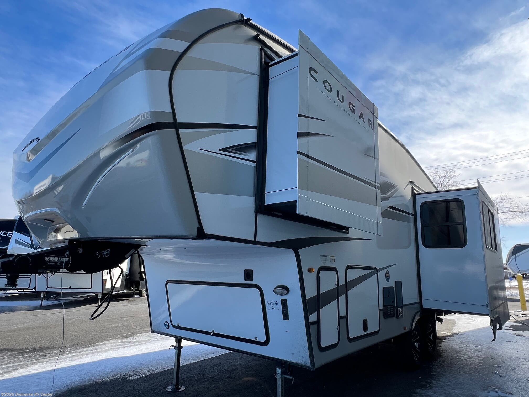 2025 Cougar Half-Ton 23MLE by Keystone from Delmarva RV Center in Milford, Delaware