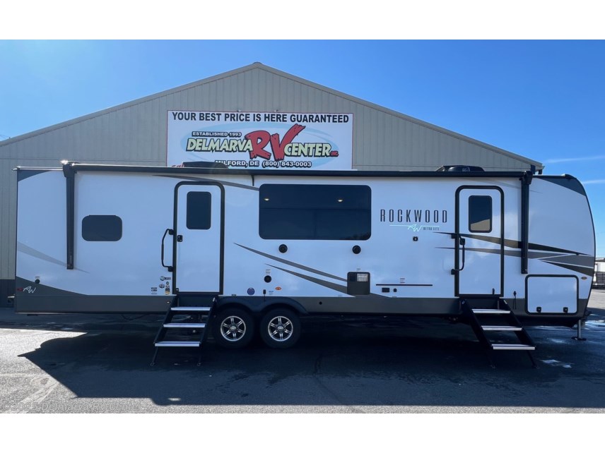 New 2025 Forest River Rockwood Ultra Lite 2918BH available in Milford, Delaware