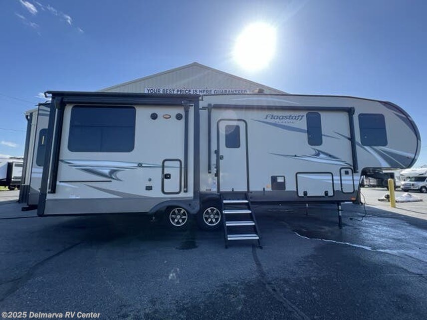 Used 2021 Forest River Flagstaff Classic 8529IKSB available in Milford North, Delaware