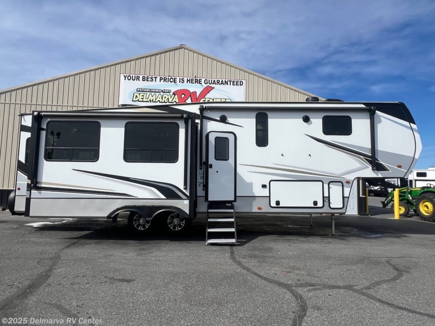 Used 2022 Prime Time Crusader 335RLP available in Milford, Delaware