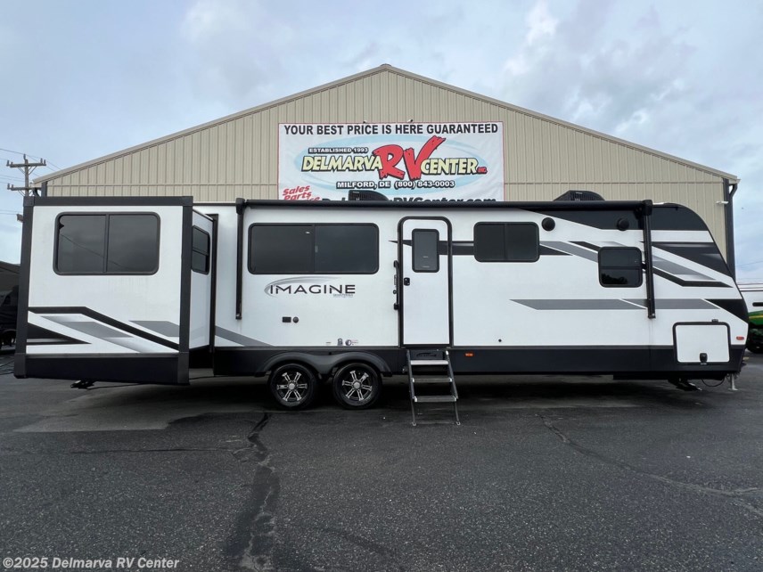 Used 2022 Grand Design Imagine 3100RD available in Milford, Delaware