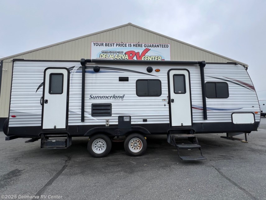 Used 2015 Keystone Springdale Summerland 2400BH available in Milford, Delaware