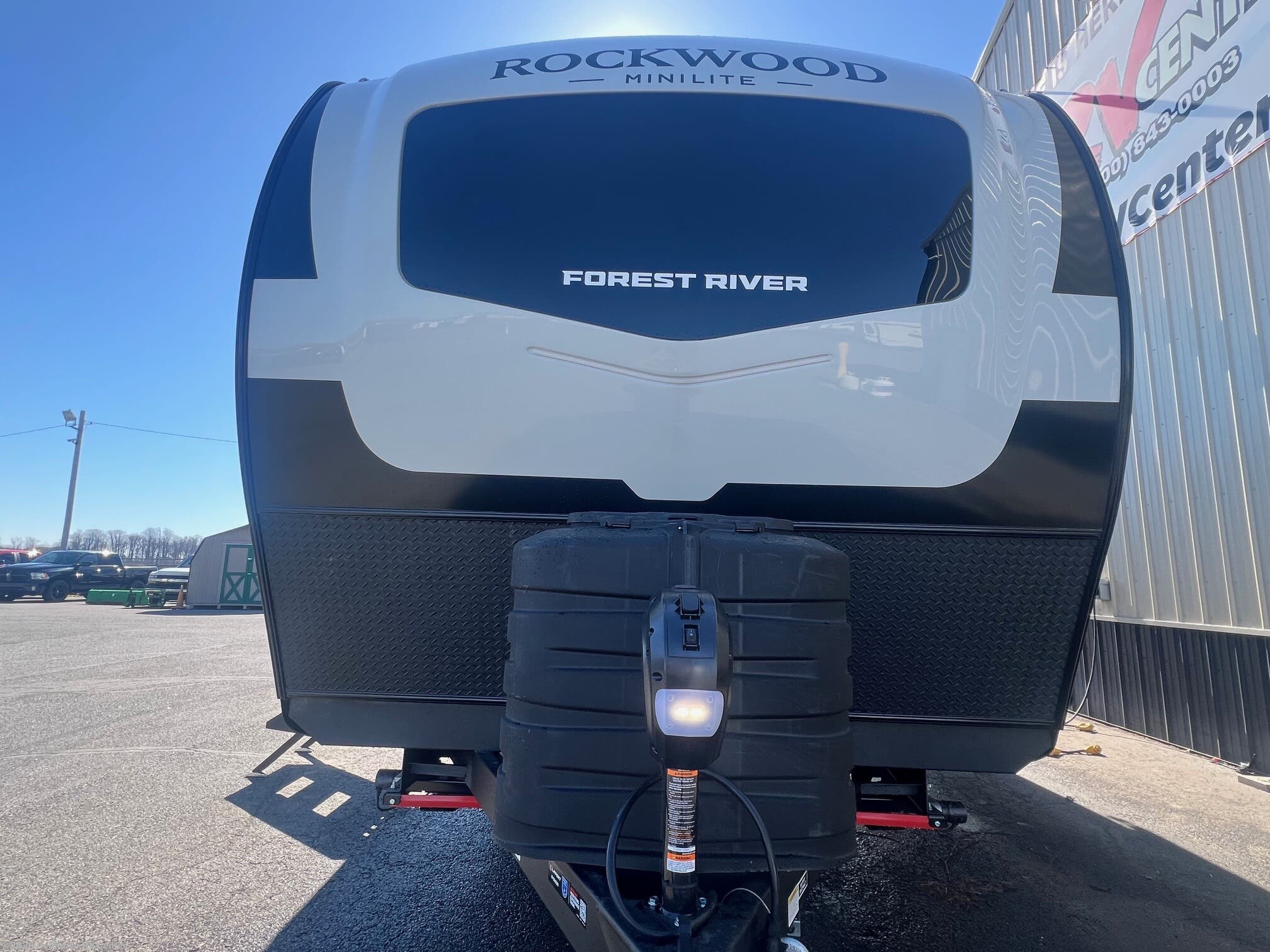 2026 Forest River Rockwood Mini Lite 2509S - New Travel Trailer For Sale by Delmarva RV Center in Milford, Delaware features Auxiliary Battery, Spare Tire Kit, Smoke Detector, Slideout, Ladder