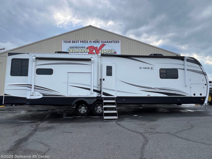 Used 2021 Jayco Eagle 332CBOK available in Milford North, Delaware
