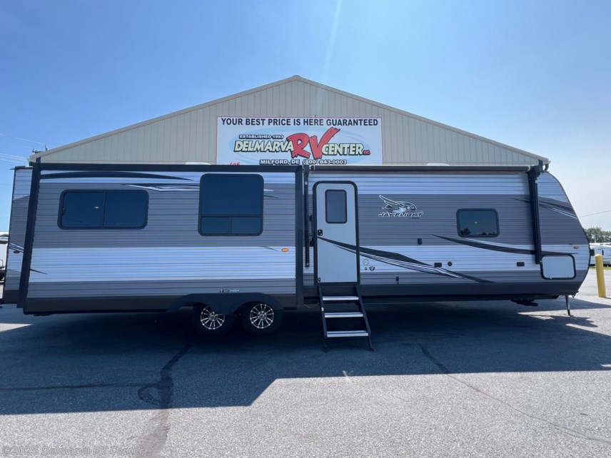 Used 2020 Jayco Jay Flight 34RSBS available in Milford, Delaware