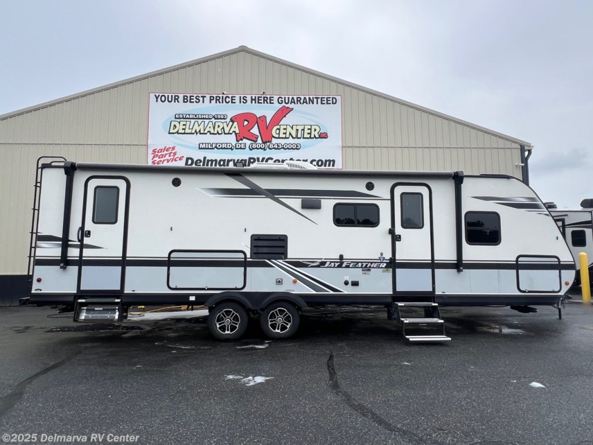 Used 2020 Jayco Jay Feather 27BHB available in Milford North, Delaware