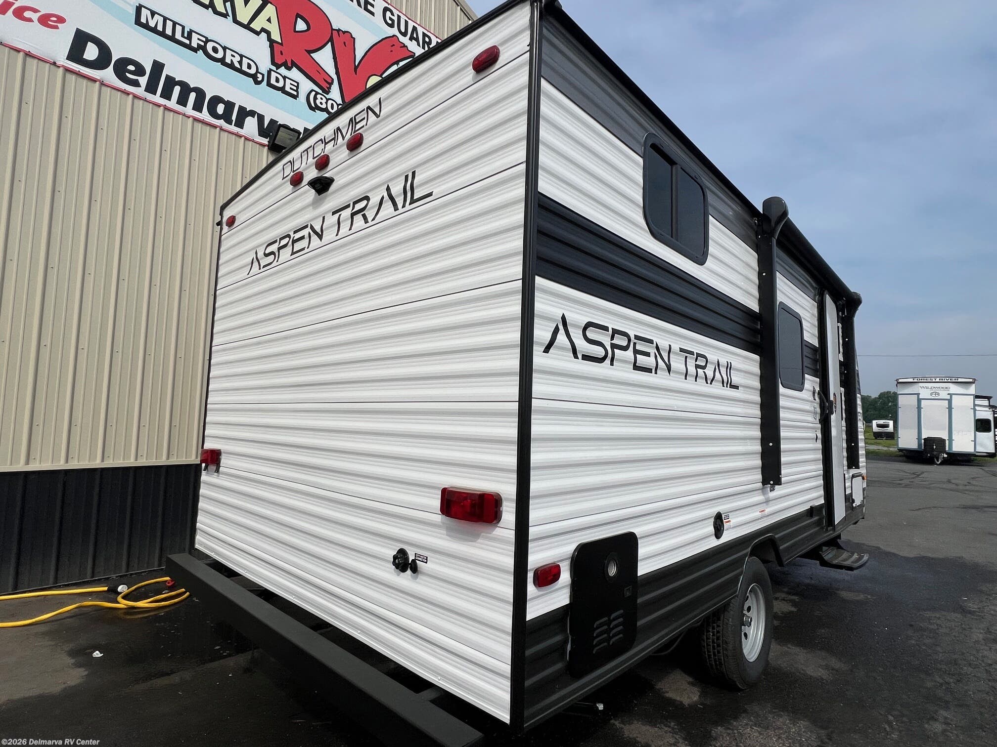 2026 Dutchmen Aspen Trail 17QB - New Travel Trailer For Sale by Delmarva RV Center in Milford, Delaware