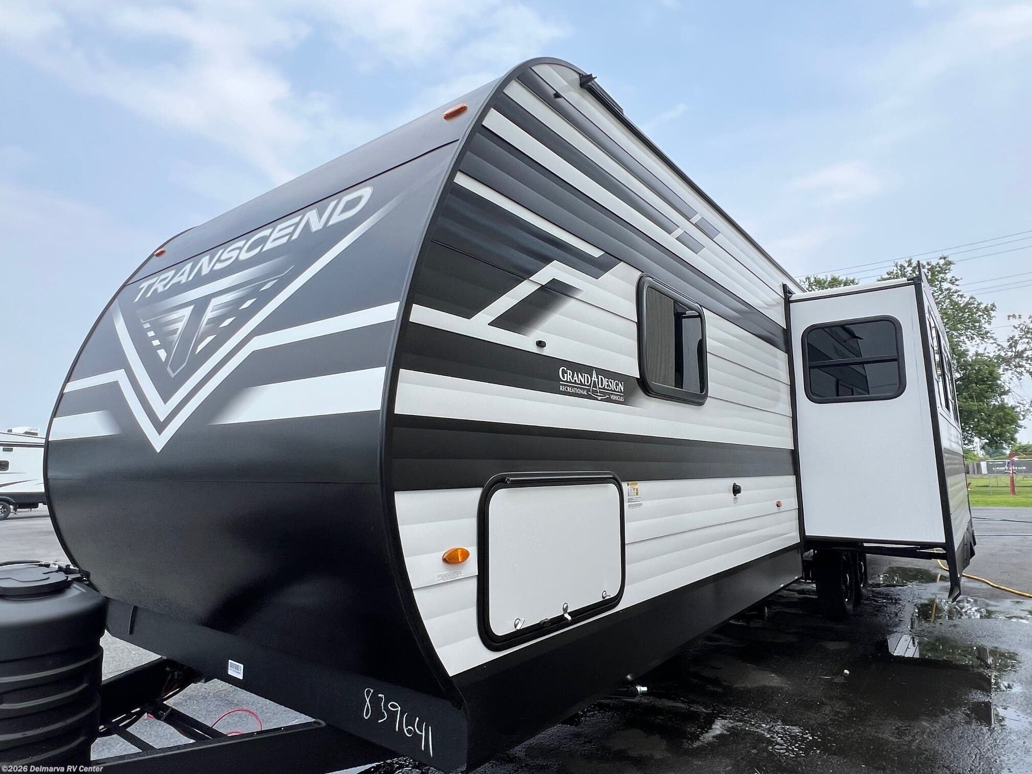 New 2026 Grand Design Transcend 305BHT available in Milford, Delaware