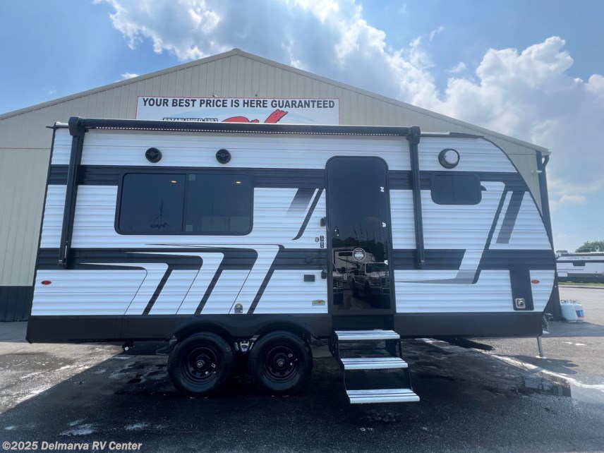 New 2026 Grand Design Momentum 17MAV available in Milford, Delaware