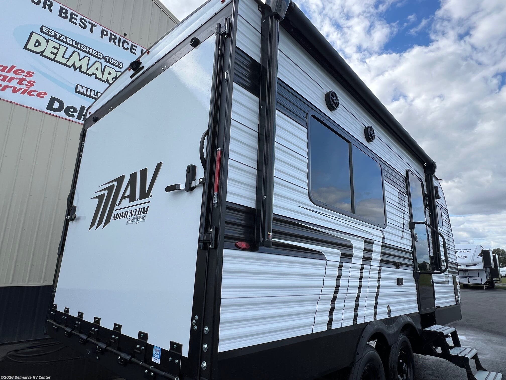 2026 Grand Design Momentum 17MAV - New Toy Hauler For Sale by Delmarva RV Center (Milford North) in Milford North, Delaware