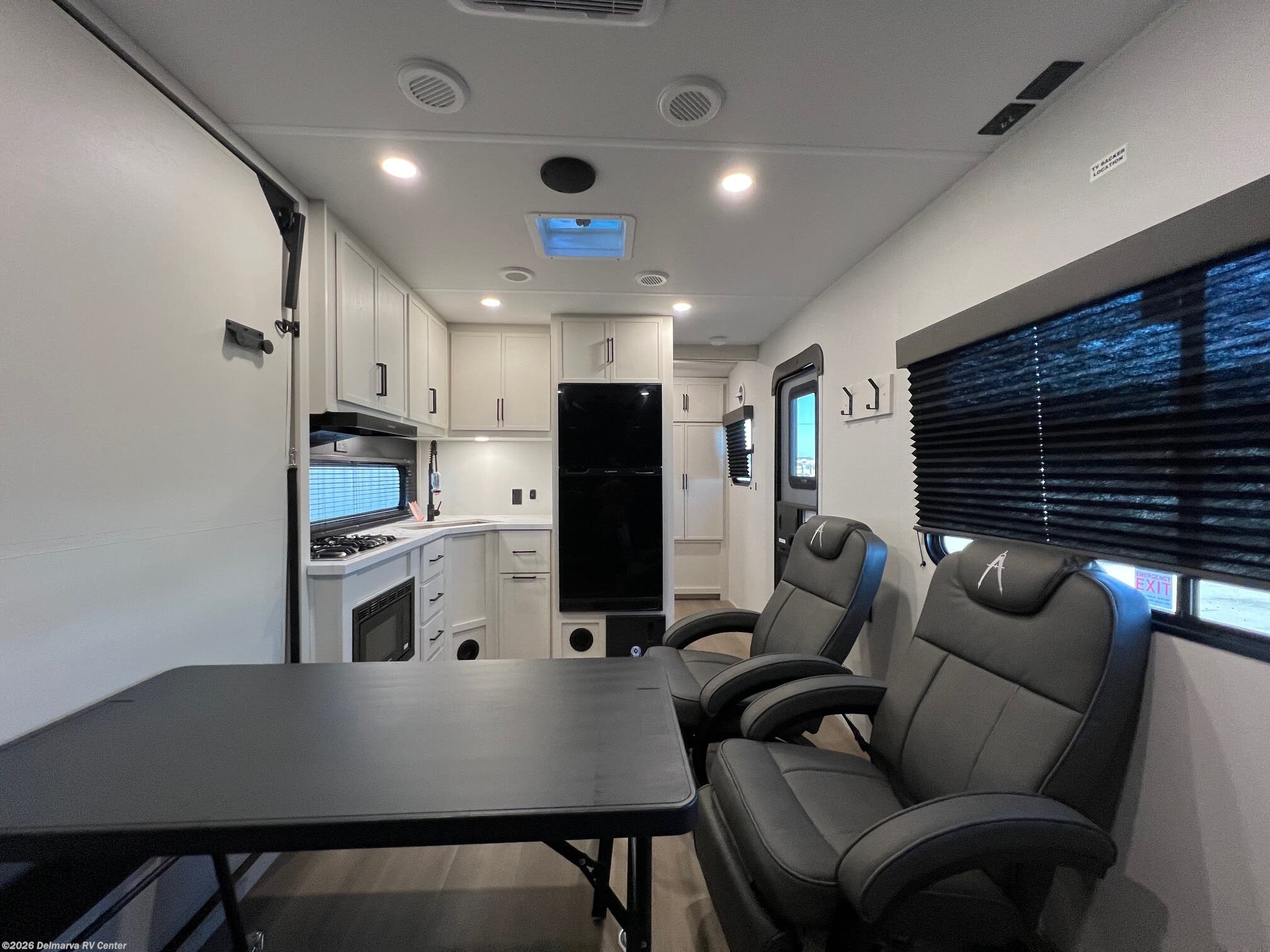2026 Grand Design Momentum 17MAV