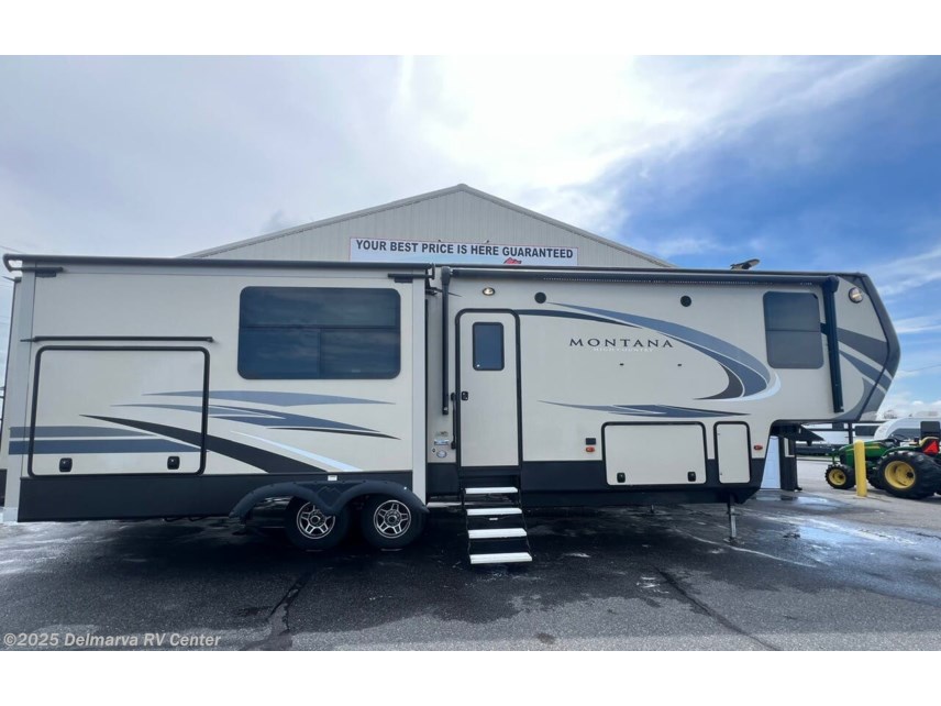 Used 2018 Keystone Montana High Country 345RL available in Milford, Delaware