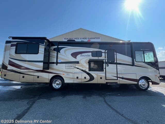 2014 Fleetwood Bounder 36E