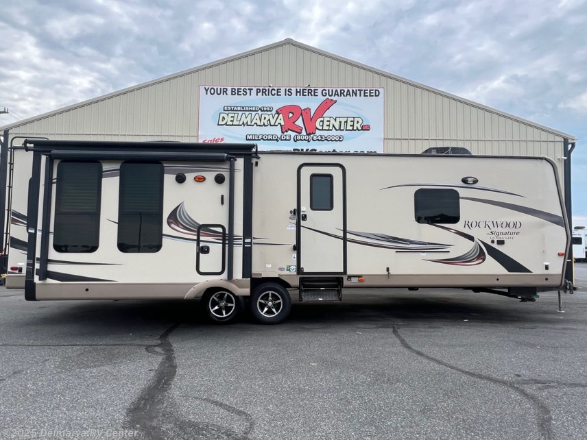 Used 2015 Forest River Rockwood Signature Ultra Lite 8329SS available in Milford, Delaware