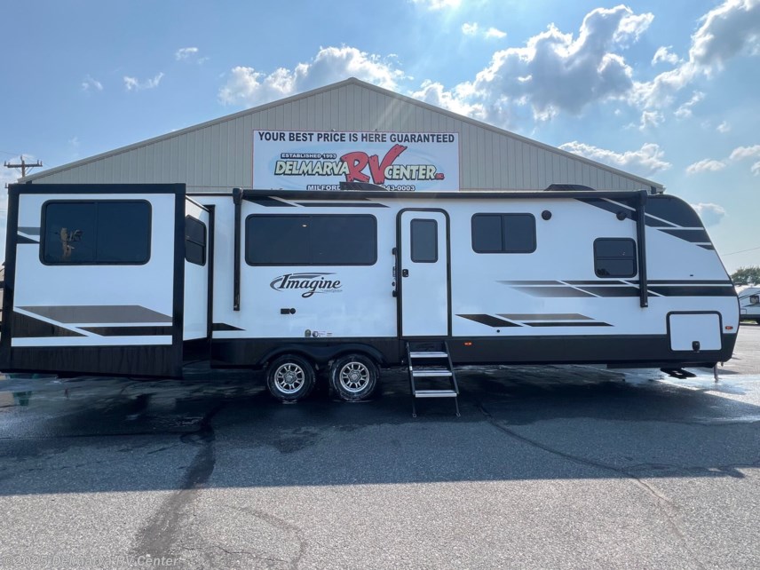 Used 2022 Grand Design Imagine 3100RD available in Milford, Delaware