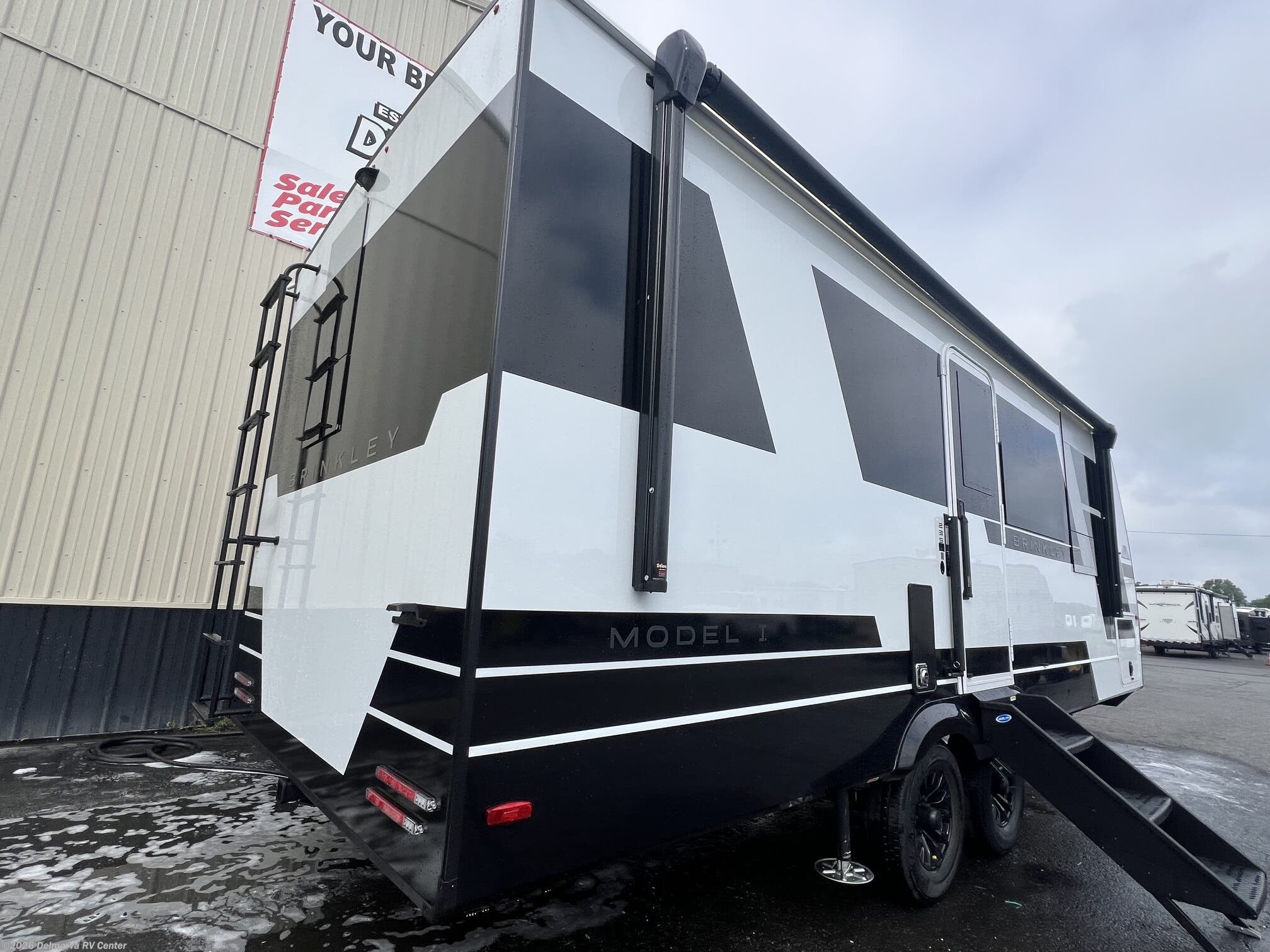 2027 Model I 235 by Brinkley RV from Delmarva RV Center in Milford, Delaware