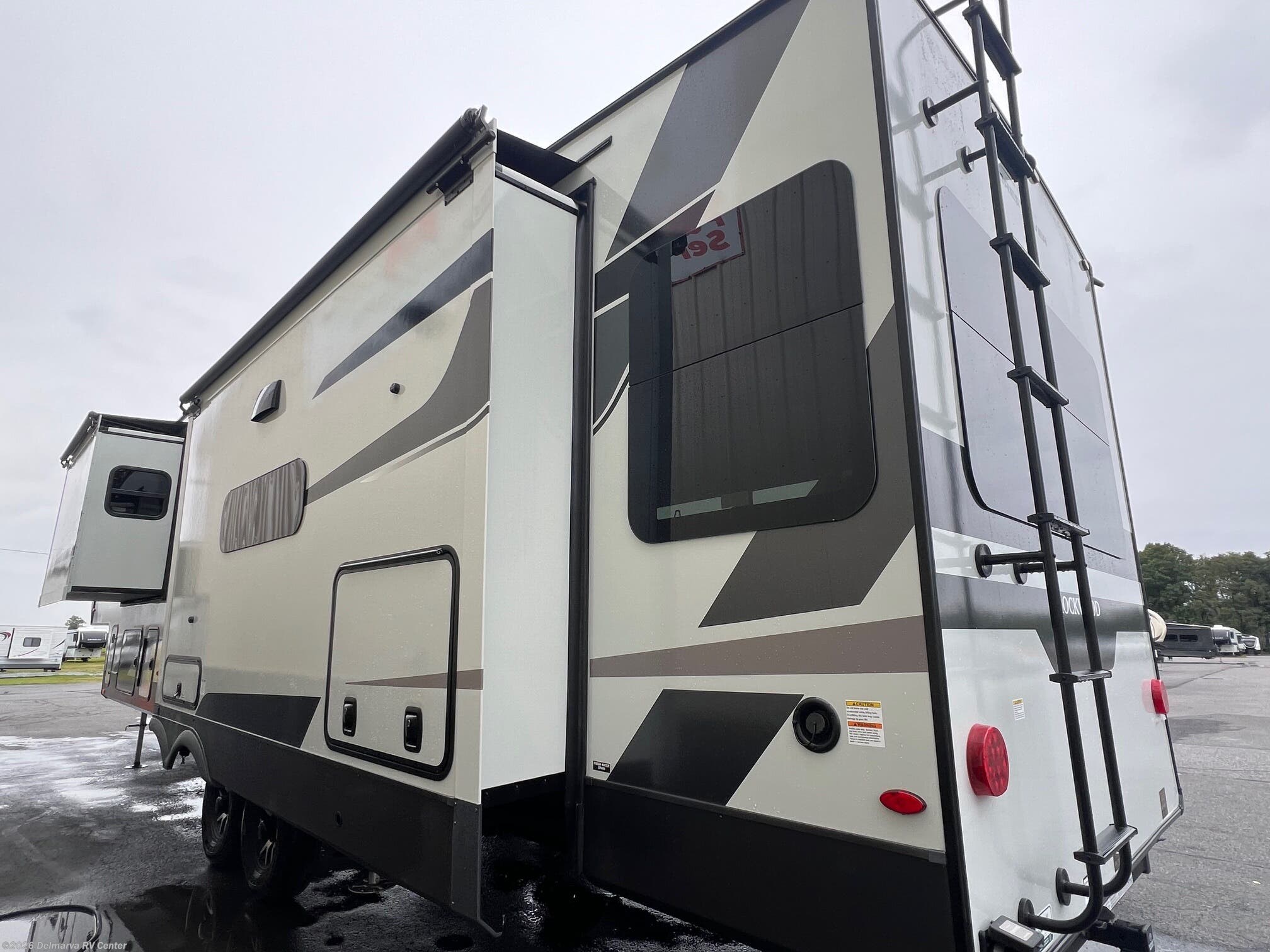 New 2026 Forest River Rockwood 401SFB available in Milford, Delaware