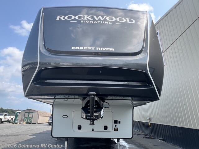 2027 Forest River Rockwood 401SFB - New Fifth Wheel For Sale by Delmarva RV Center in Milford, Delaware
