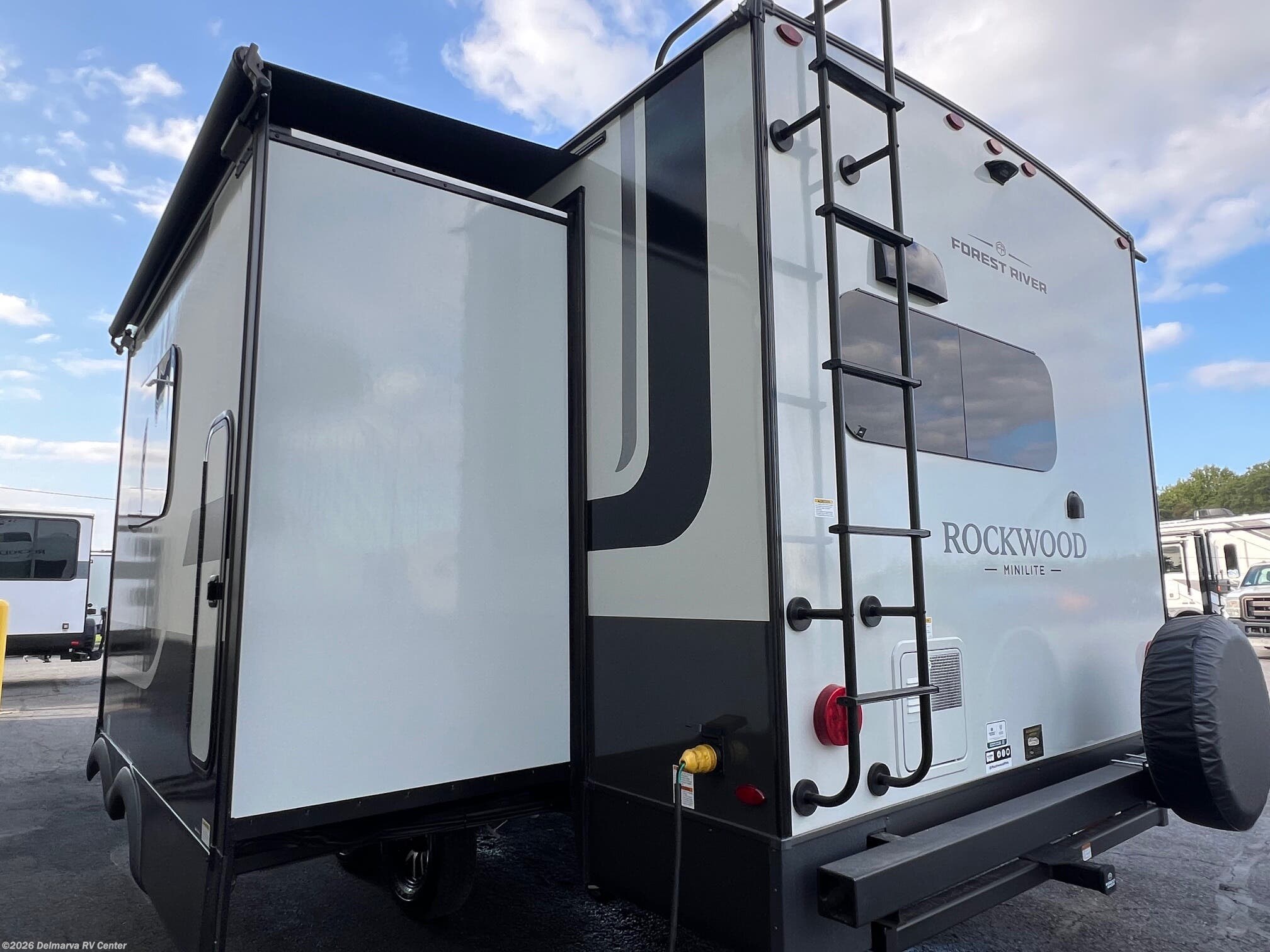 New 2026 Forest River Rockwood Mini Lite 2515S available in Milford, Delaware