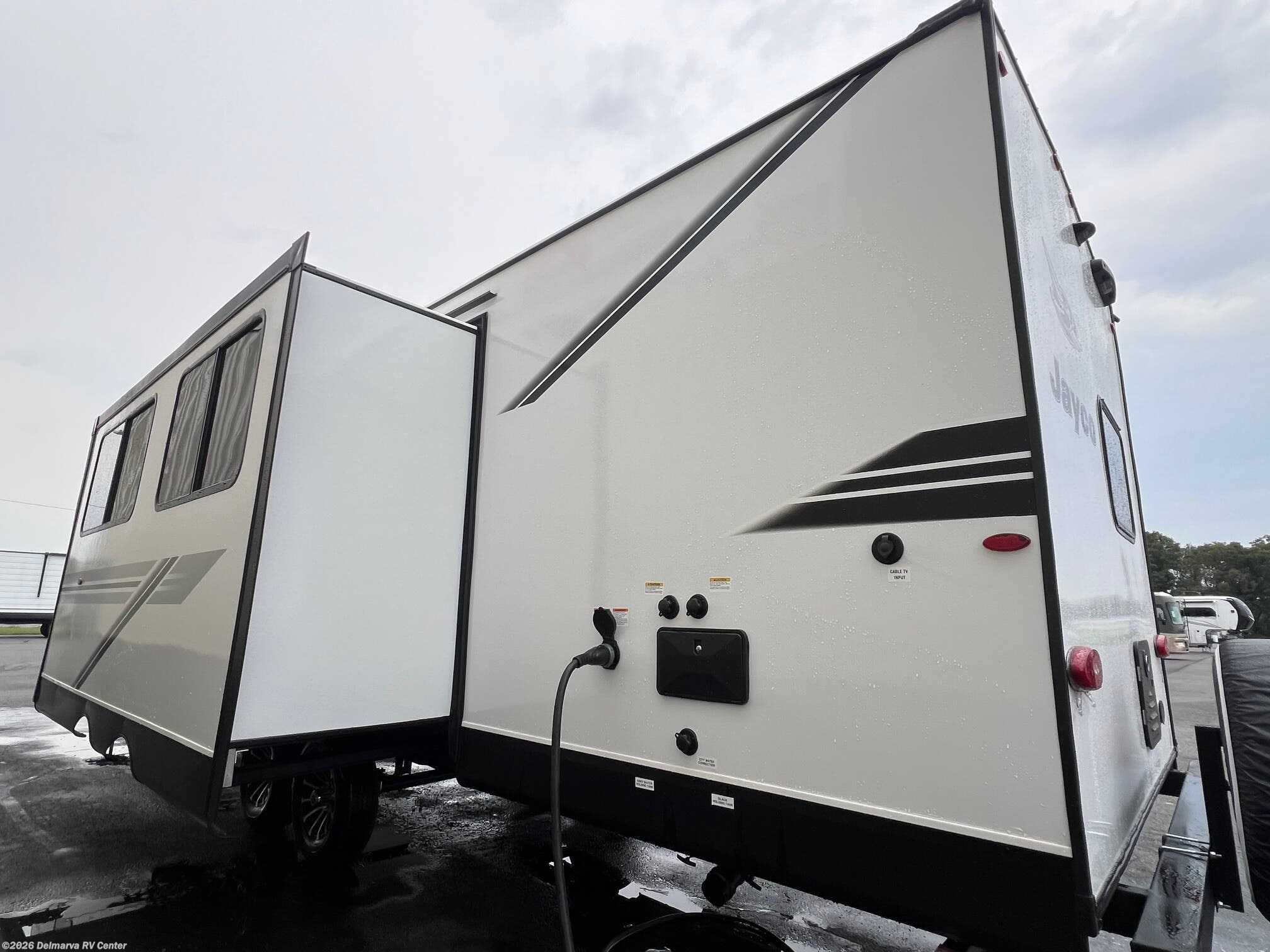 New 2026 Jayco Jay Flight SLX 330TBS available in Milford, Delaware