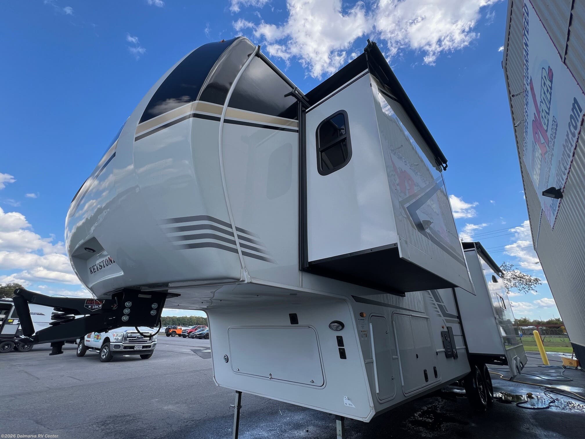 2026 Keystone Cougar 316RLS - New Fifth Wheel For Sale by Delmarva RV Center (Milford North) in Milford North, Delaware features Fire Extinguisher, Batteries, Propane, Solid Surface Countertops, Dryer