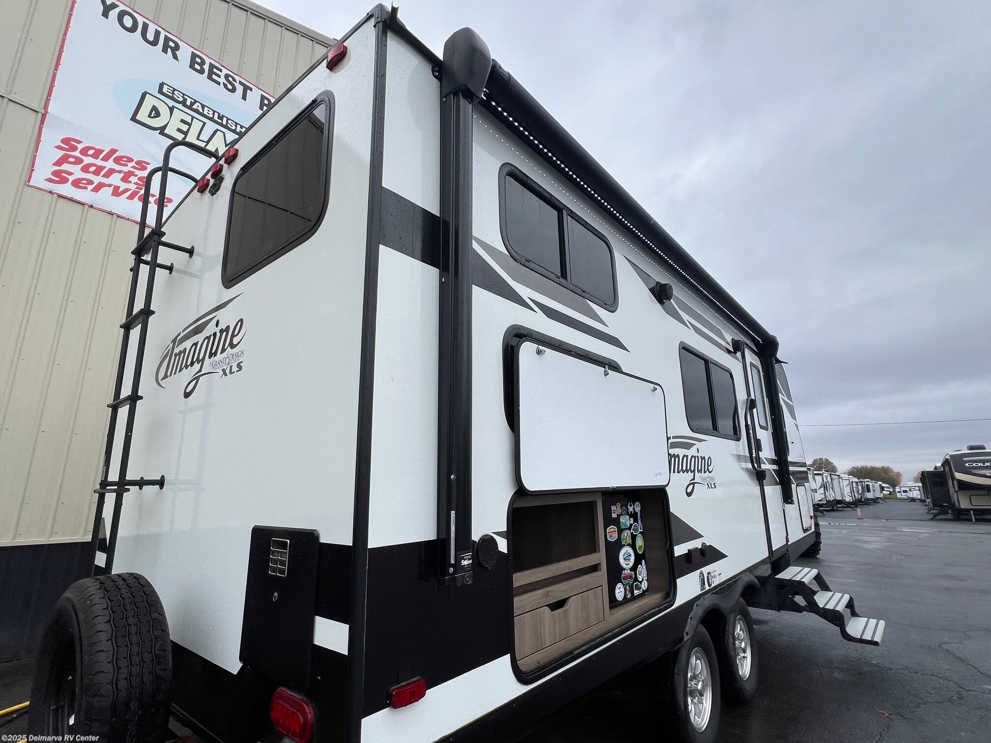 2021 Grand Design Imagine XLS 21BHE - Used Travel Trailer For Sale by Delmarva RV Center in Milford, Delaware features Bunk Beds, Power Awning, Refrigerator, TV