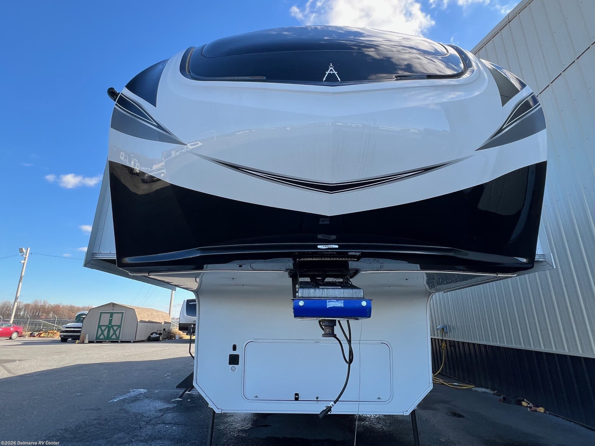 2023 Grand Design Solitude 380FL - Used Fifth Wheel For Sale by Delmarva RV Center in Milford, Delaware features TV, Bath & 1/2, Refrigerator