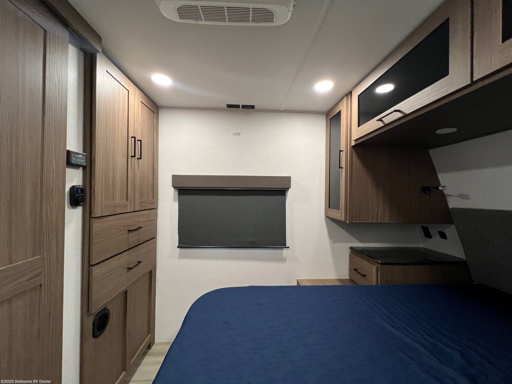 2024 Alliance RV Delta 292RL - Used Travel Trailer For Sale by Delmarva RV Center in Milford, Delaware features Slideout, Power Awning, TV