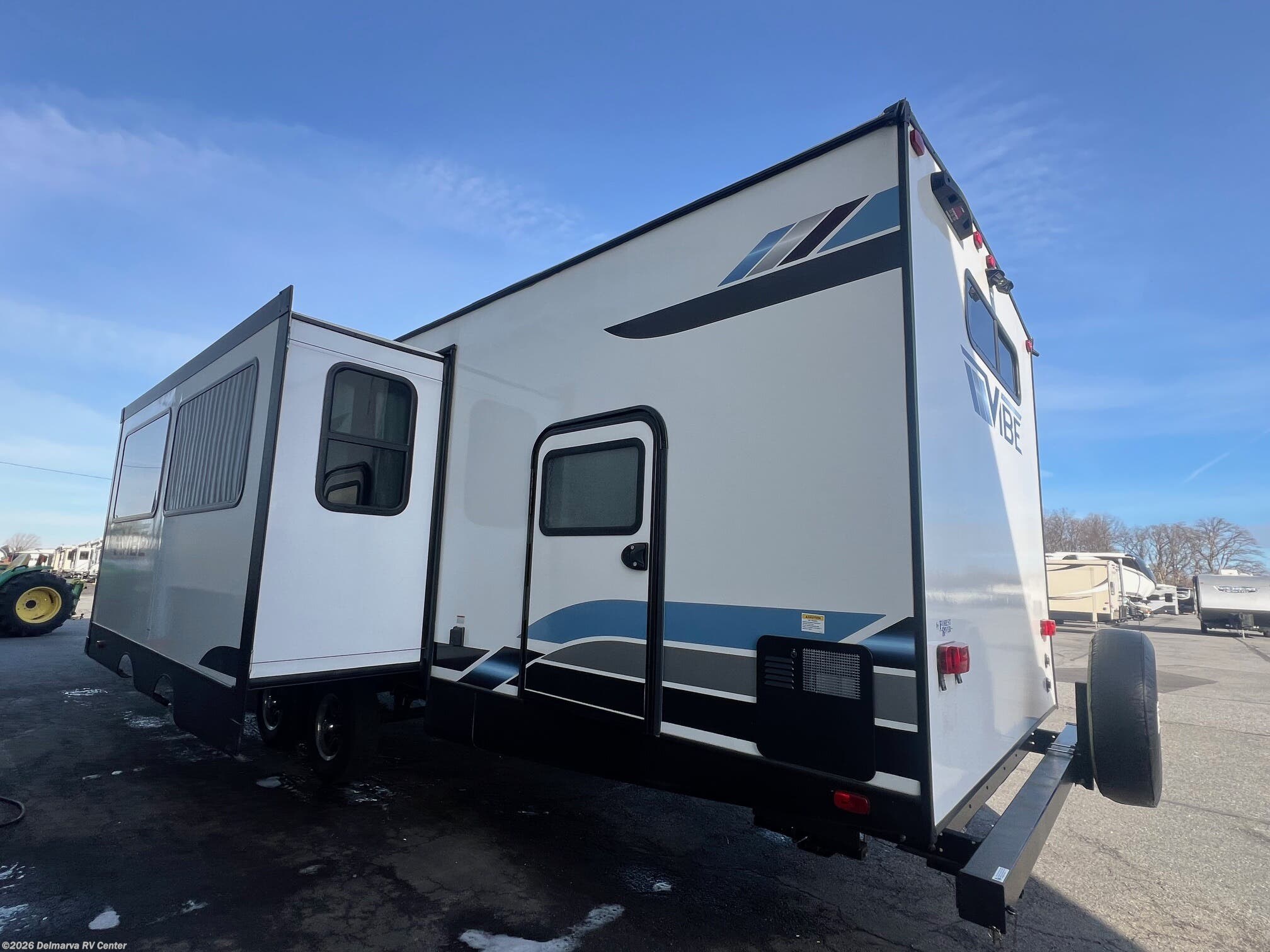 2023 Forest River Vibe 28BHE - Used Travel Trailer For Sale by Delmarva RV Center in Milford, Delaware