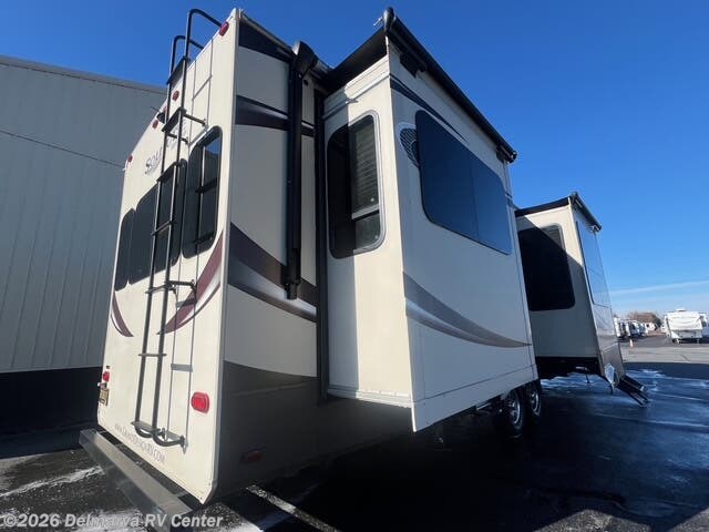 2016 Grand Design Solitude 375RE - Used Fifth Wheel For Sale by Delmarva RV Center (Milford North) in Milford North, Delaware