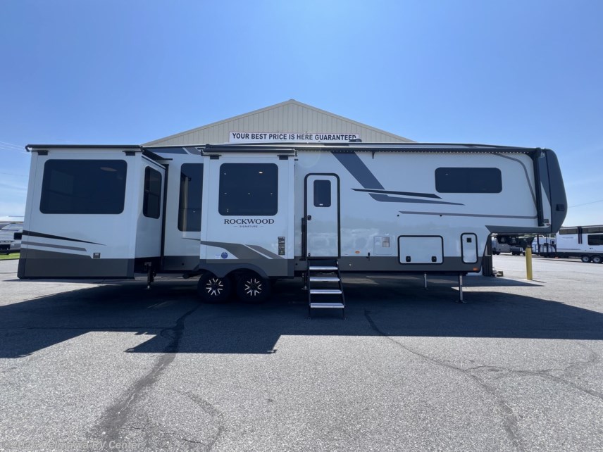 2027 Forest River Rockwood Signature