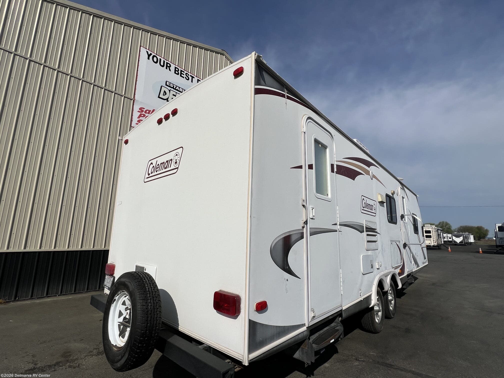 2011 Dutchmen Coleman Lantern 280BHSL - Used Travel Trailer For Sale by Delmarva RV Center in Milford, Delaware