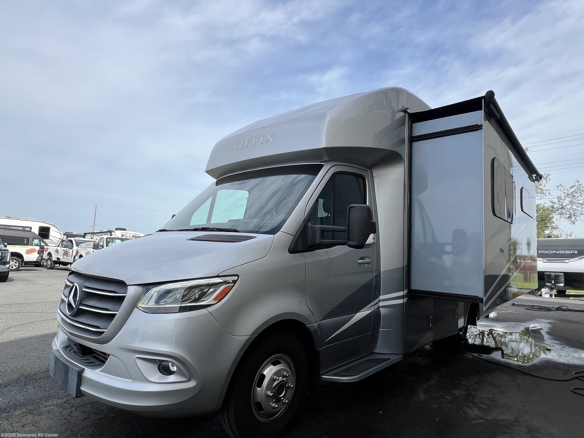 2022 Tiffin Wayfarer 25RW - Used Class C For Sale by Delmarva RV Center (Milford North) in Milford North, Delaware