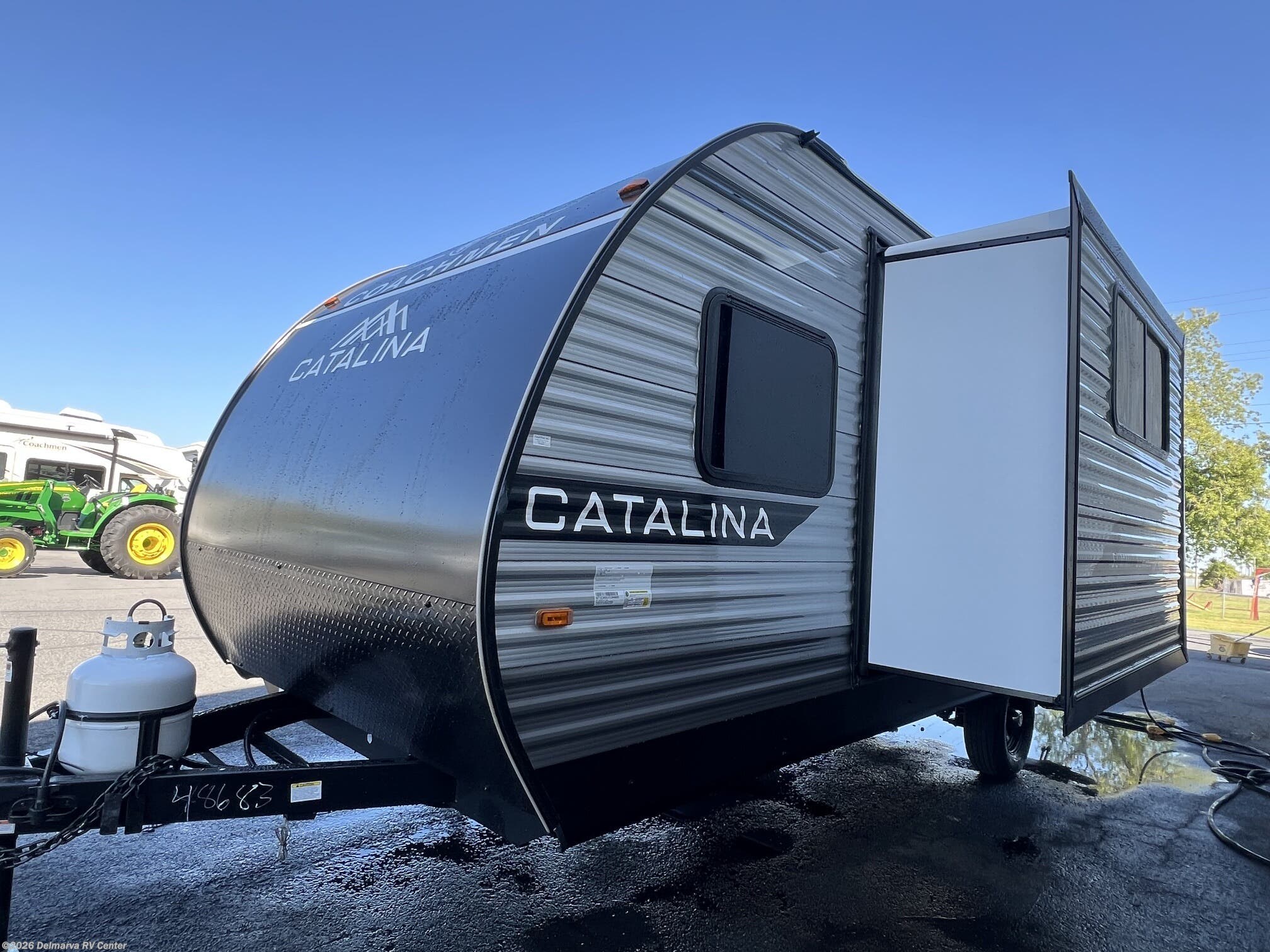 2026 Catalina Summit Series 7 184BHSX by Coachmen from Delmarva RV Center in Milford, Delaware