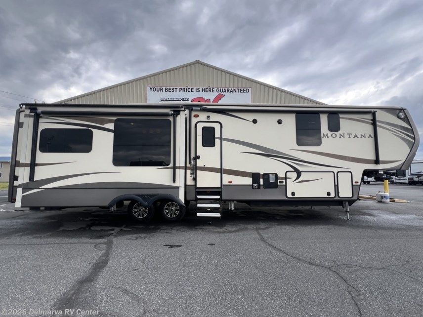 2017 Keystone Montana 3911fb