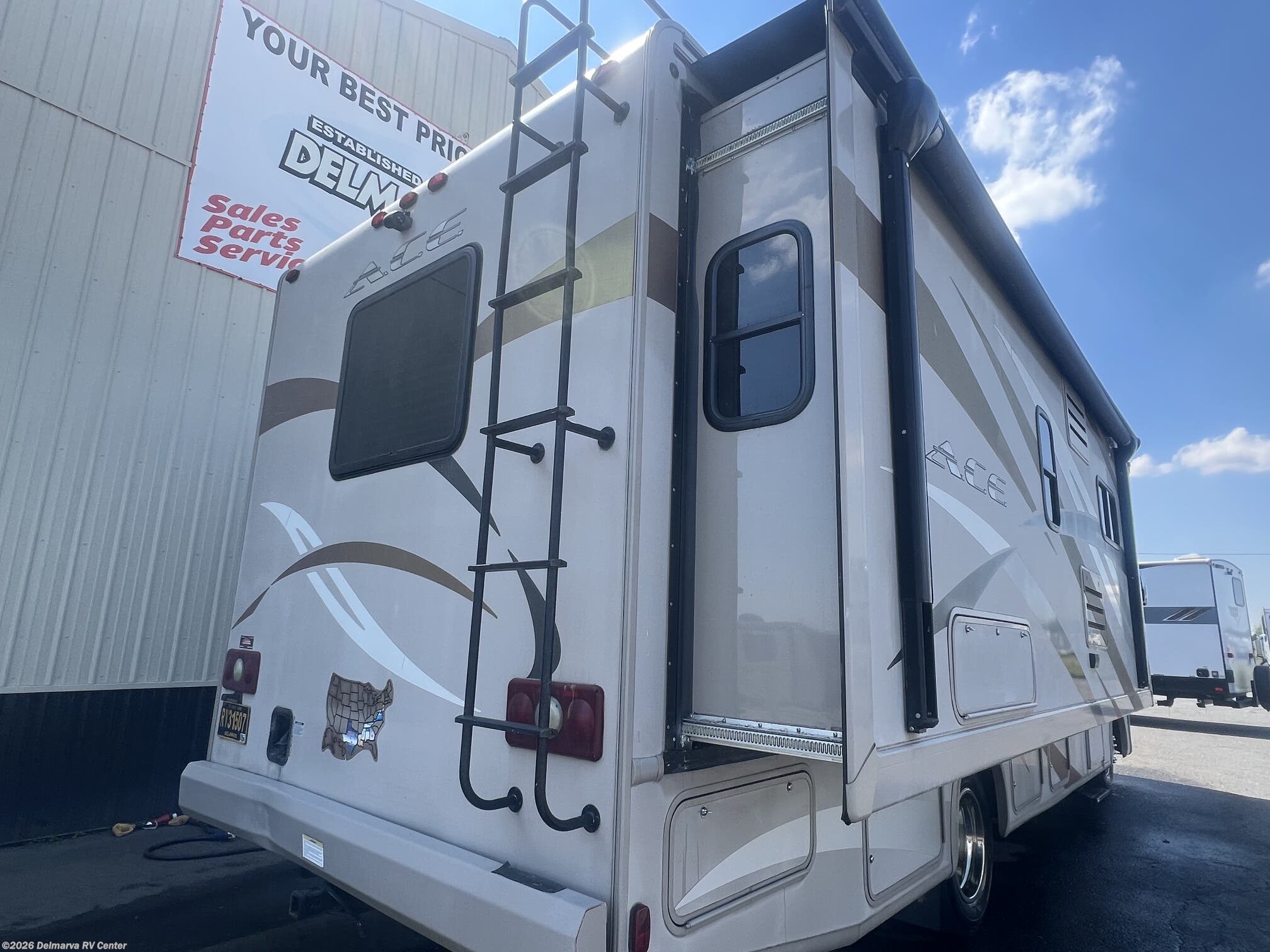 2013 A.C.E. 27.1 by Thor Motor Coach from Delmarva RV Center (Milford North) in Milford North, Delaware