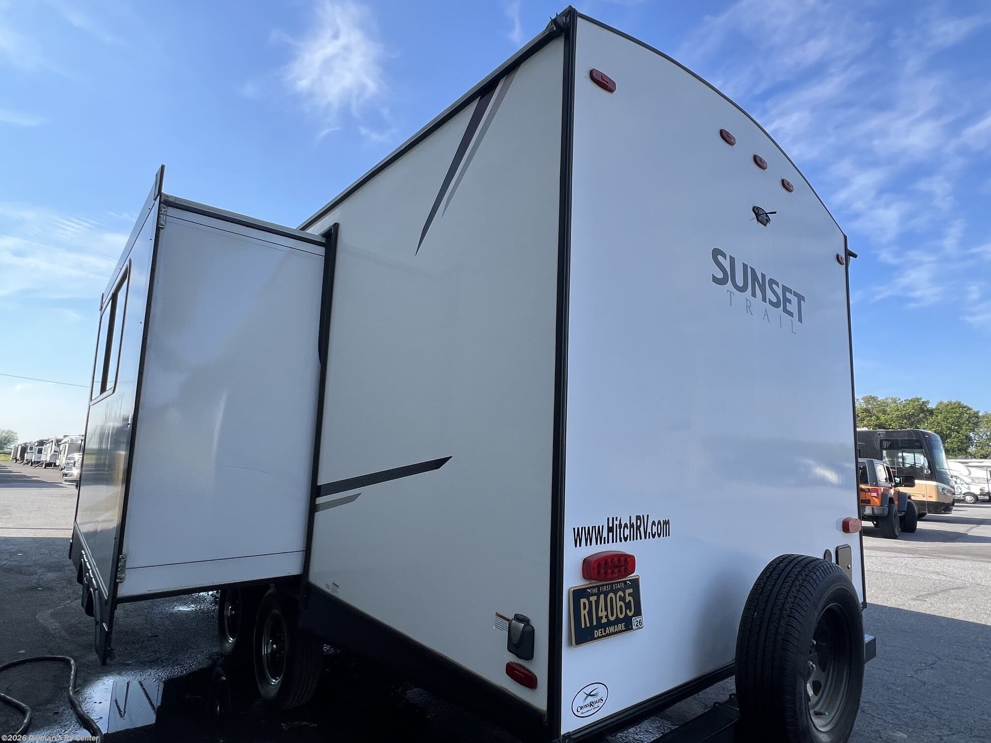2022 CrossRoads Sunset Trail Super Lite SS-222RB RV for Sale in Milford ...