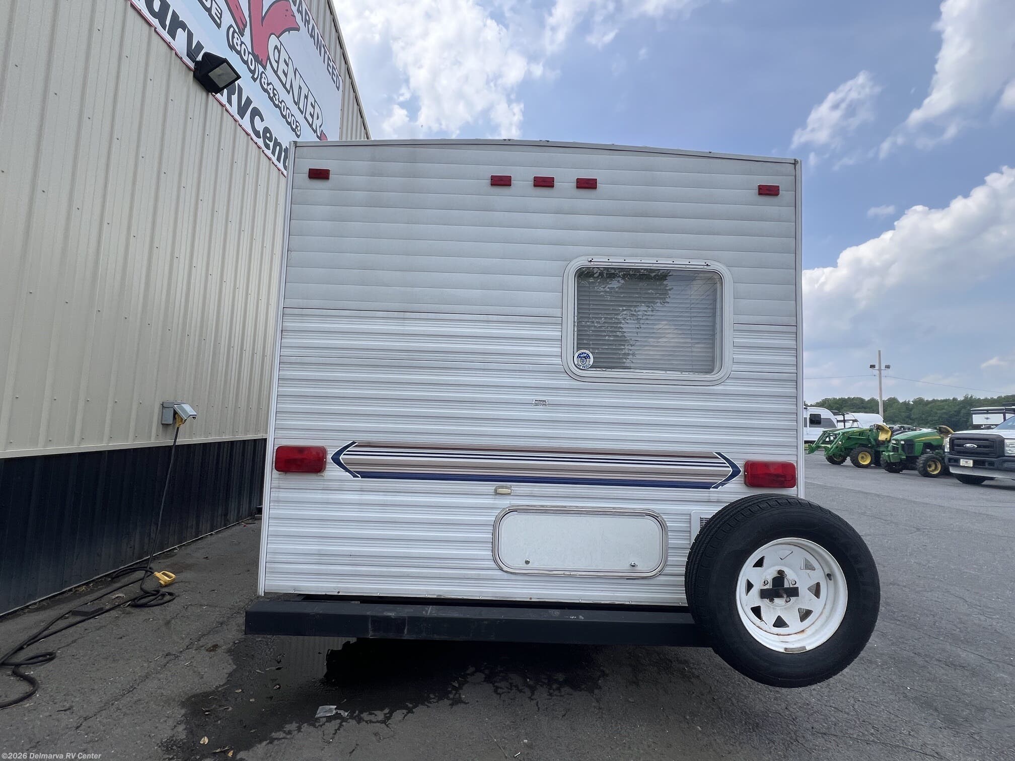 2004 Solaris 1950 by Sunline from Delmarva RV Center in Milford, Delaware