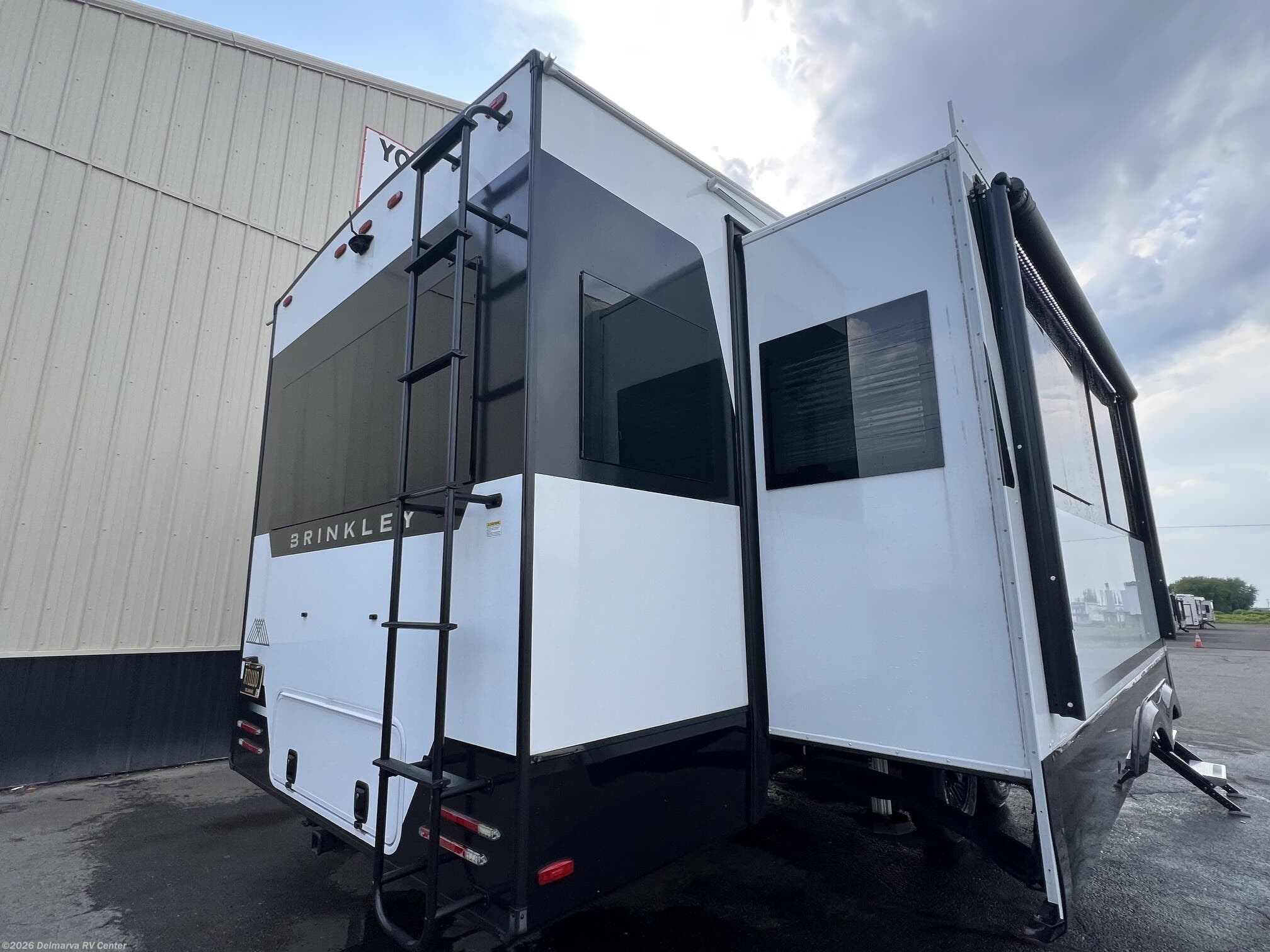 2024 Model Z 2900 by Brinkley RV from Delmarva RV Center in Milford, Delaware