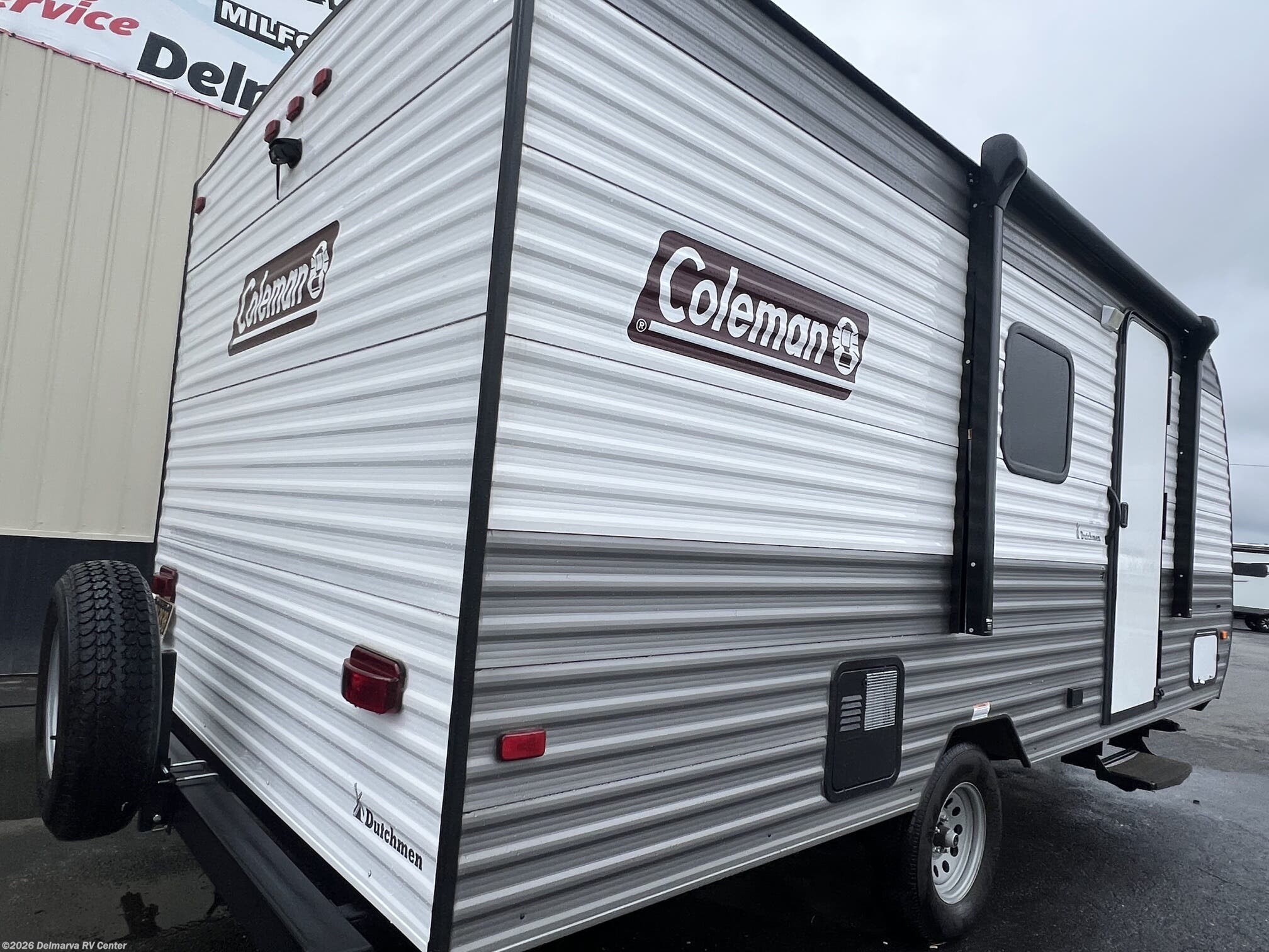 2024 Dutchmen Coleman Lantern 17B - Used Travel Trailer For Sale by Delmarva RV Center in Milford, Delaware