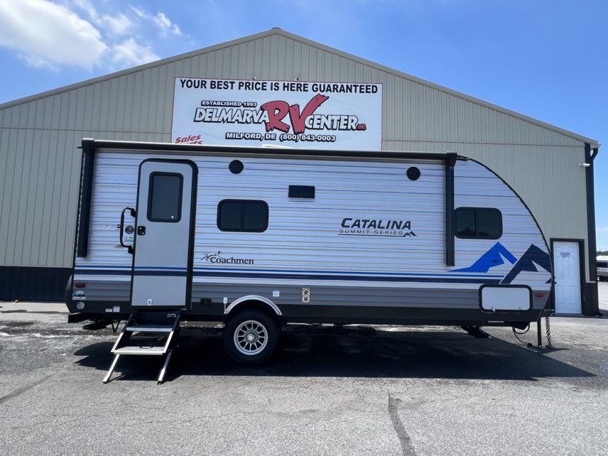 2022 Coachmen Catalina Summit 184fqs