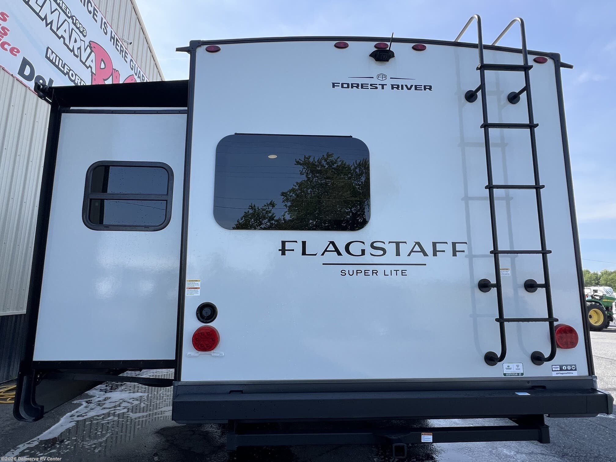 Used 2026 Forest River Flagstaff Super Lite 26SFK available in Milford, Delaware