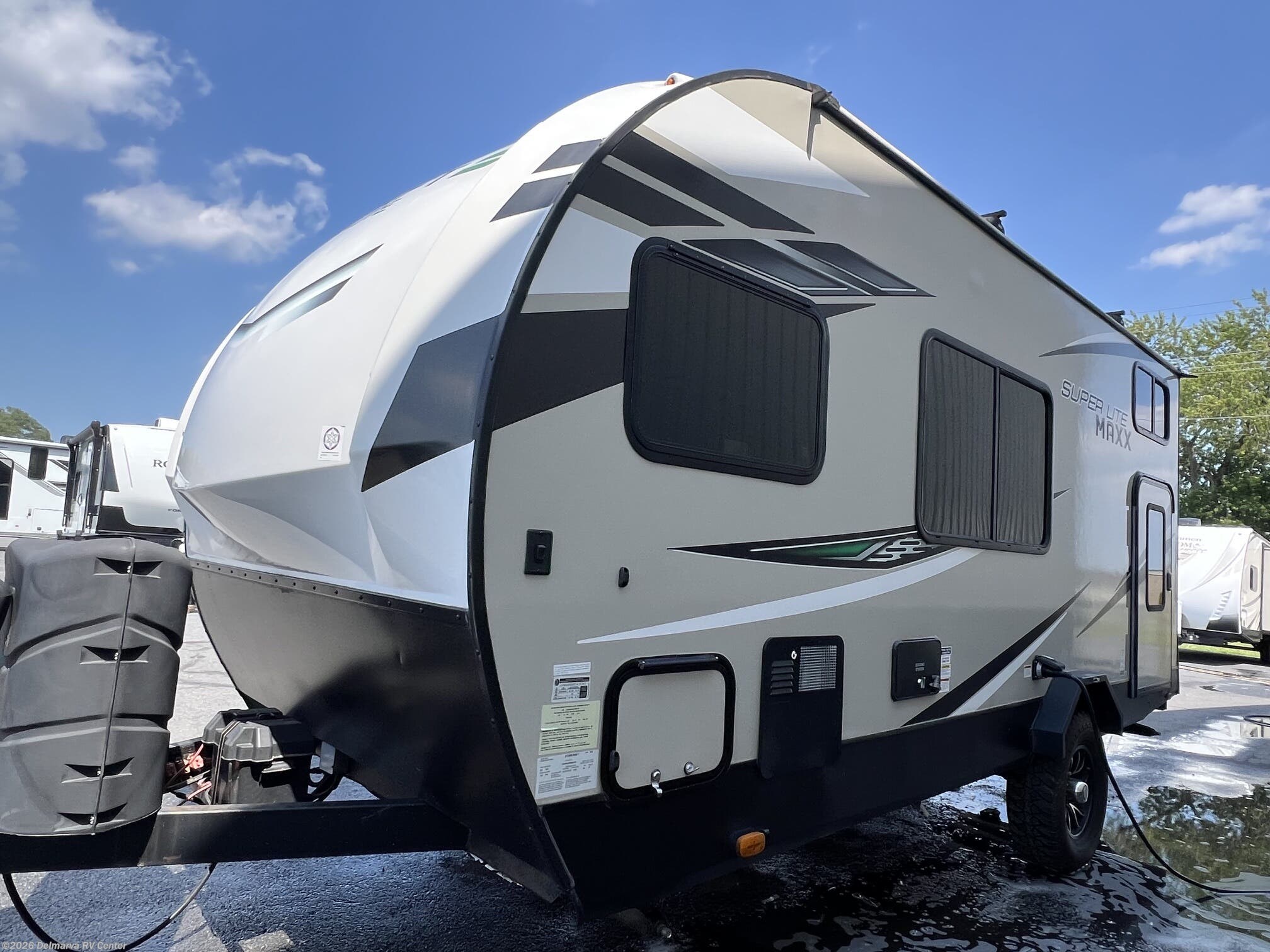 Used 2022 Starcraft Super Lite Maxx 17BH available in Milford, Delaware