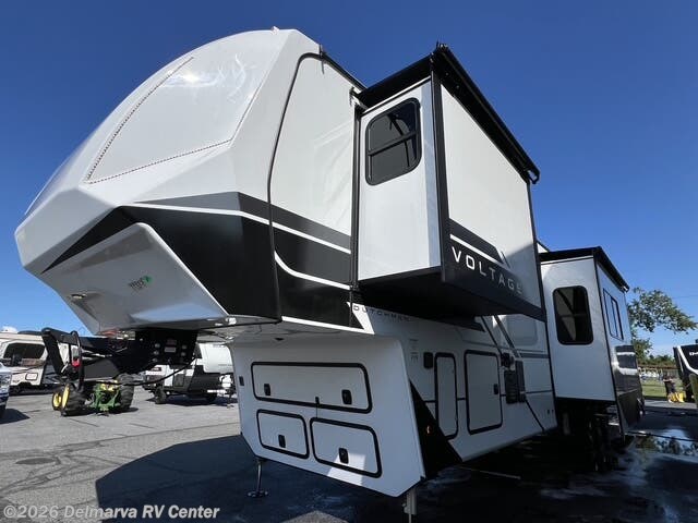 New 2026 Dutchmen Voltage V-Series 4250 available in Milford, Delaware