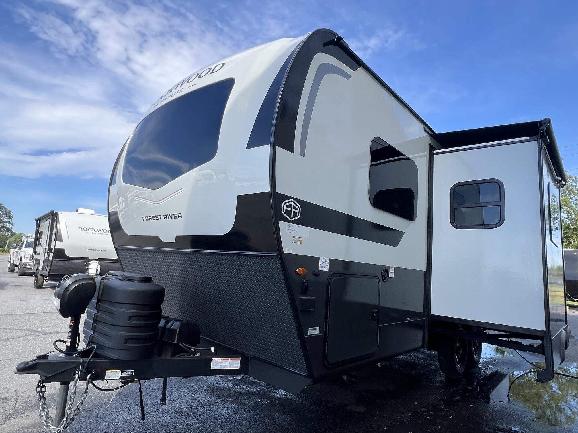 2027 Forest River Rockwood Mini Lite 2205S - New Travel Trailer For Sale by Delmarva RV Center in Milford, Delaware features Leveling Jacks, Insulated, Skylight, Microwave, TV