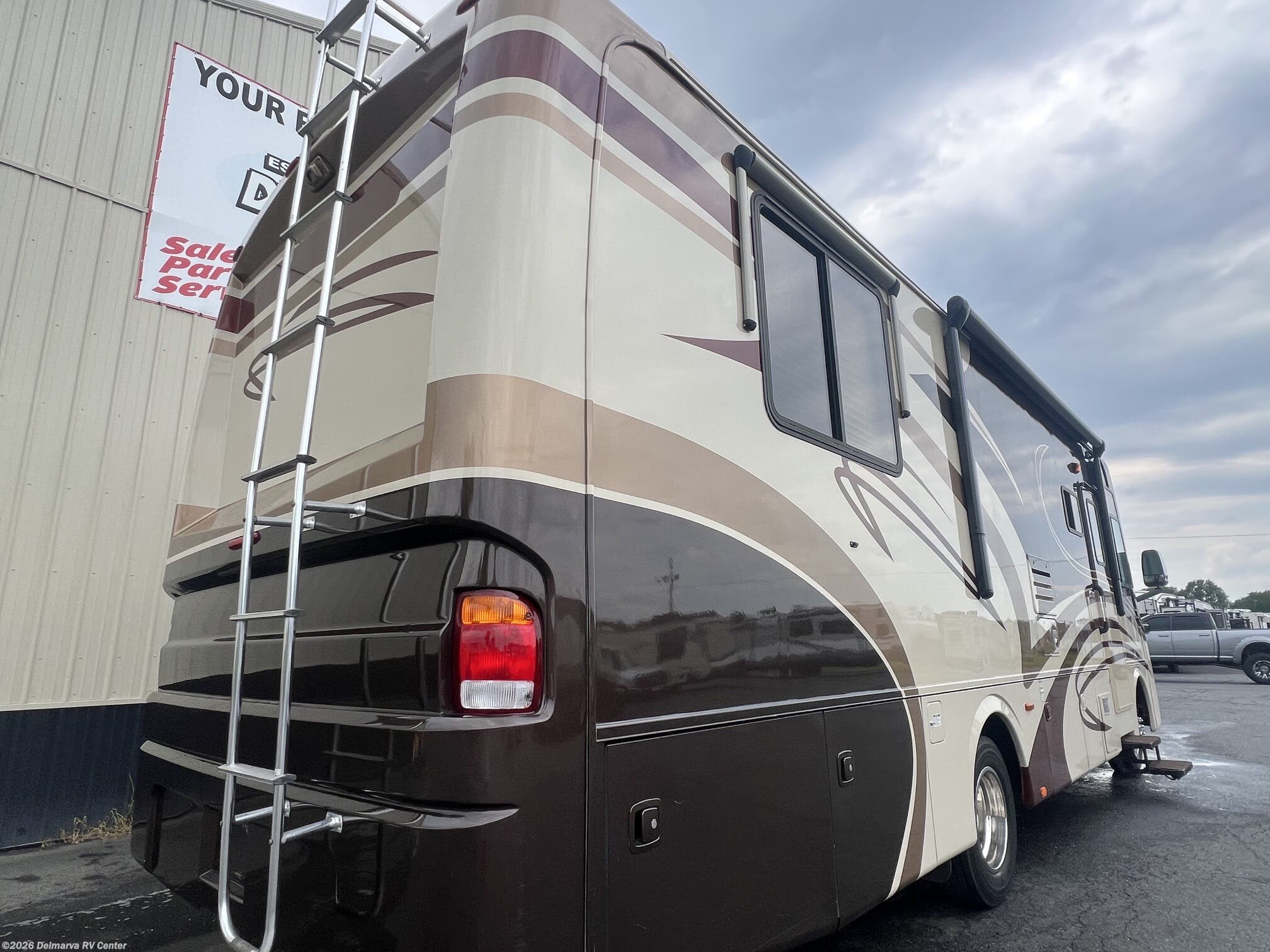 2009 Safari Simba 30SFS - Used Class A For Sale by Delmarva RV Center in Milford, Delaware