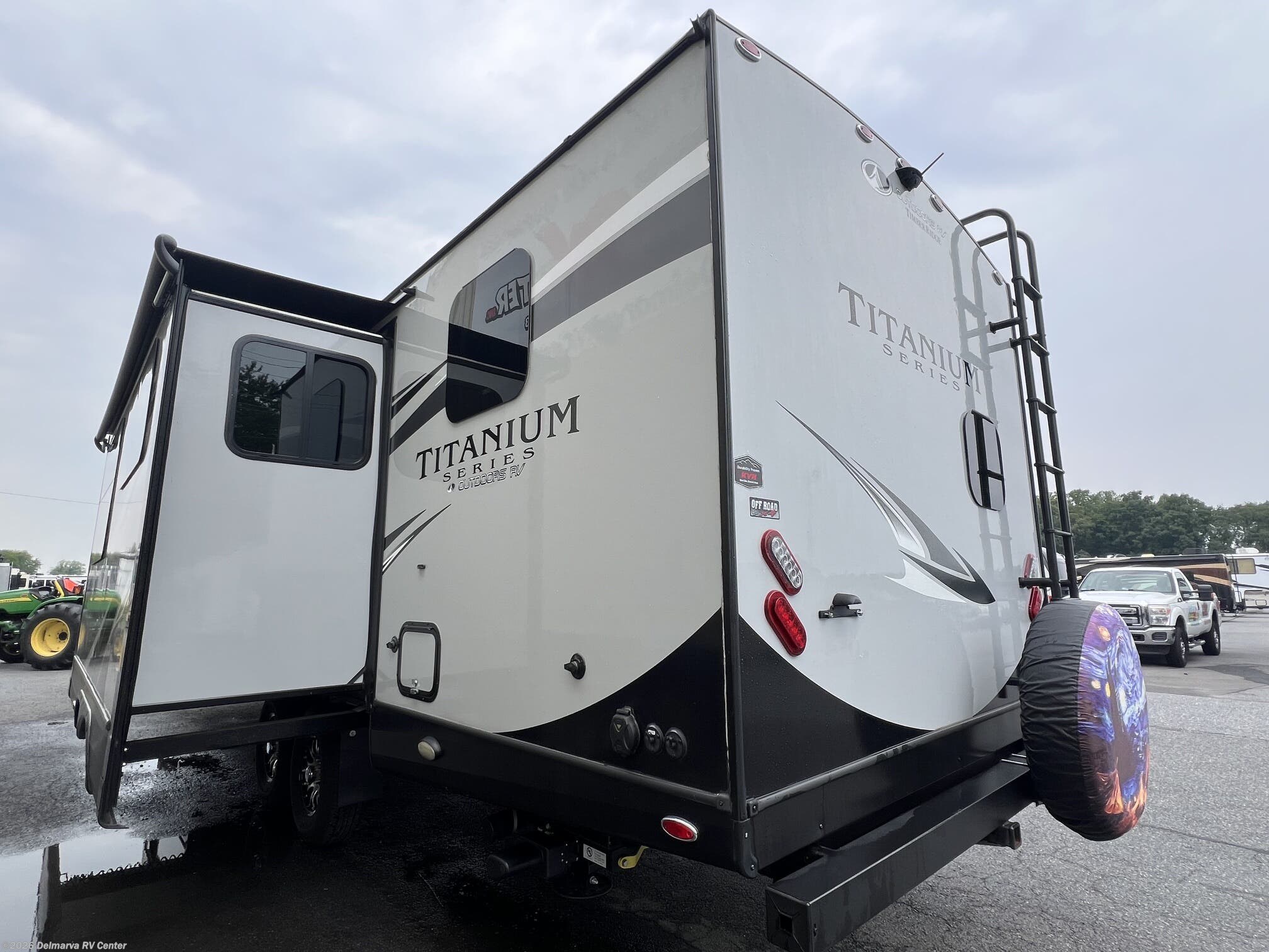 Used 2022 Outdoors RV Timber Ridge Titanium Series 28BKS available in Milford, Delaware